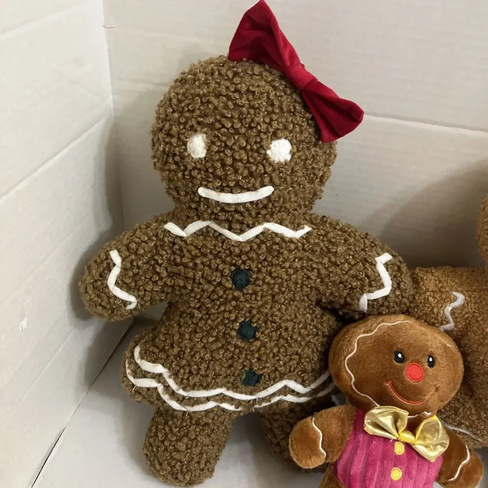 Mixed Lot Of Gingerbread Pillow Plush Christmas Cookie Decor Ms Spice